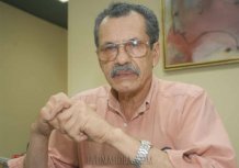 Escritor paraguayo gana Premio Lidia Guanes de Novela